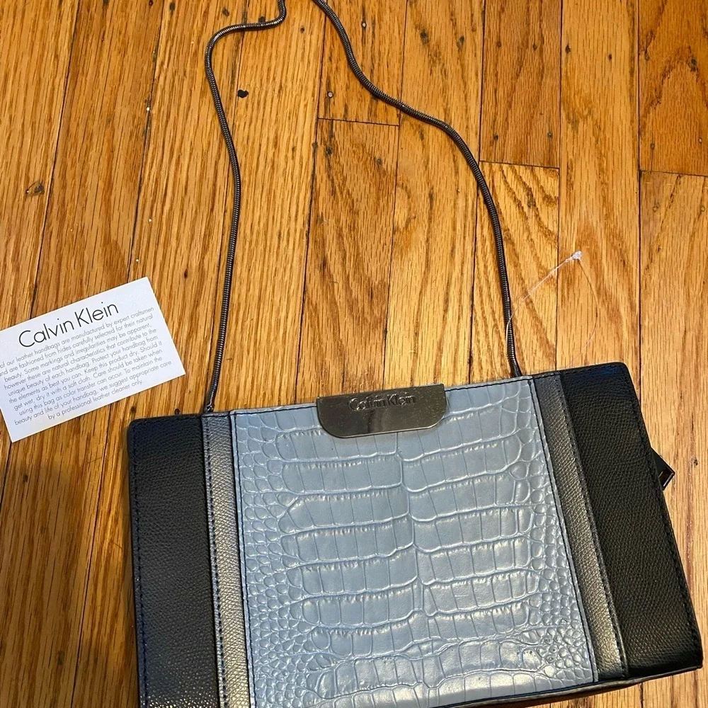 Calvin Klein clutch used once